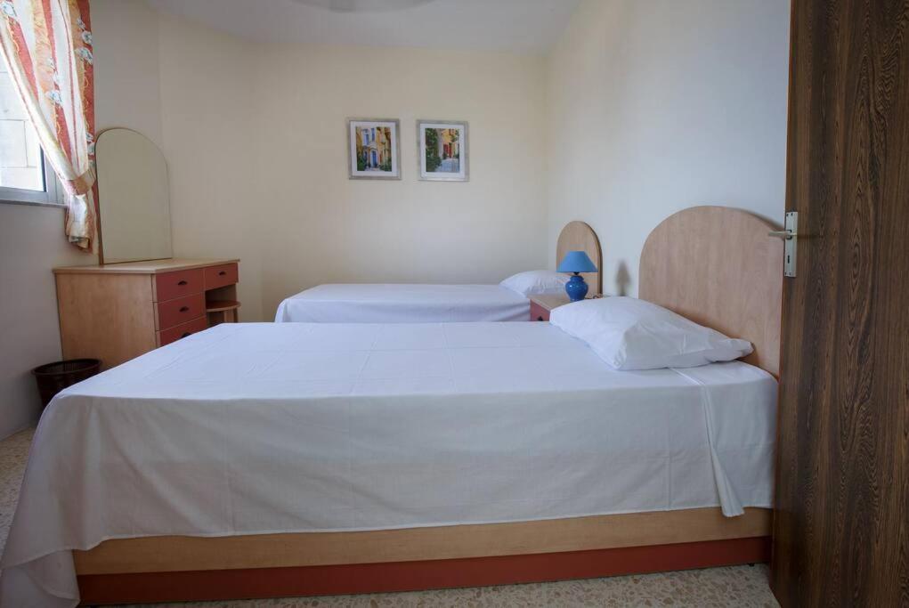 Standard 1 Bedroom Balluta Bay Sliema
